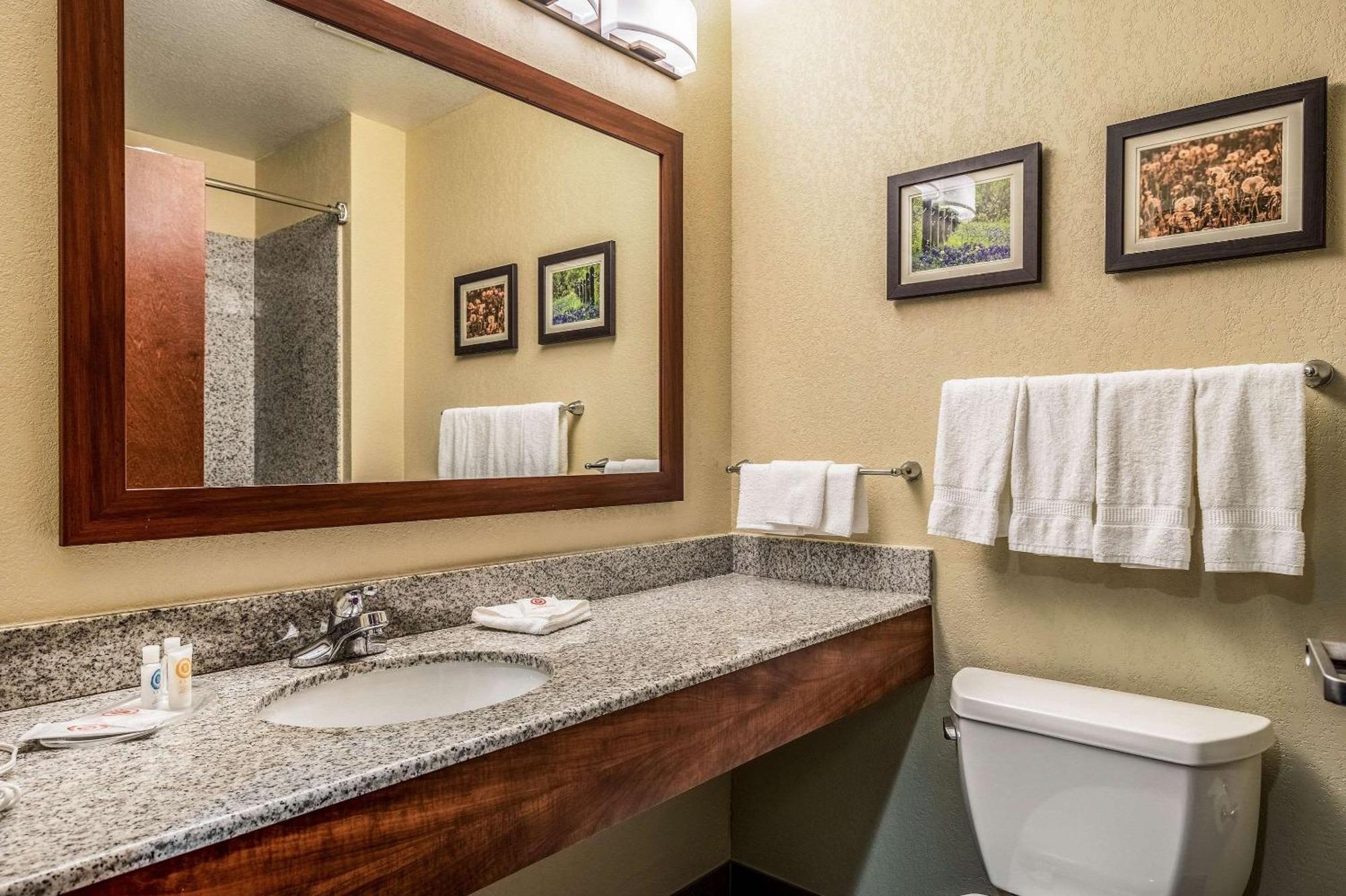 Comfort Suites Near Texas State University San Marcos Ngoại thất bức ảnh