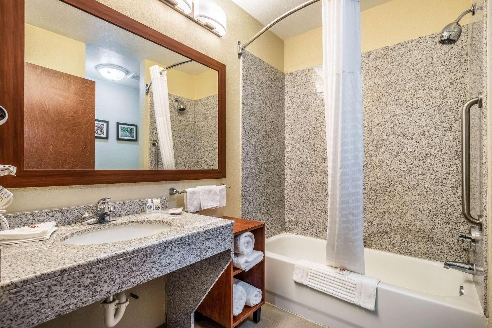 Comfort Suites Near Texas State University San Marcos Ngoại thất bức ảnh